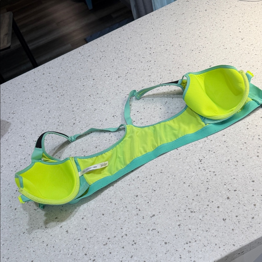 Victoria's Secret Aqua and Lime Bikini Top - Picture 3 of 5